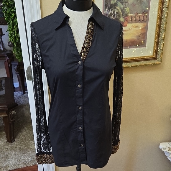 Tops - BKE BOUTIQUE Elegant Blouse W/ Black Lace Sleeve Beaded Neck/cuffs Stretch S EUC